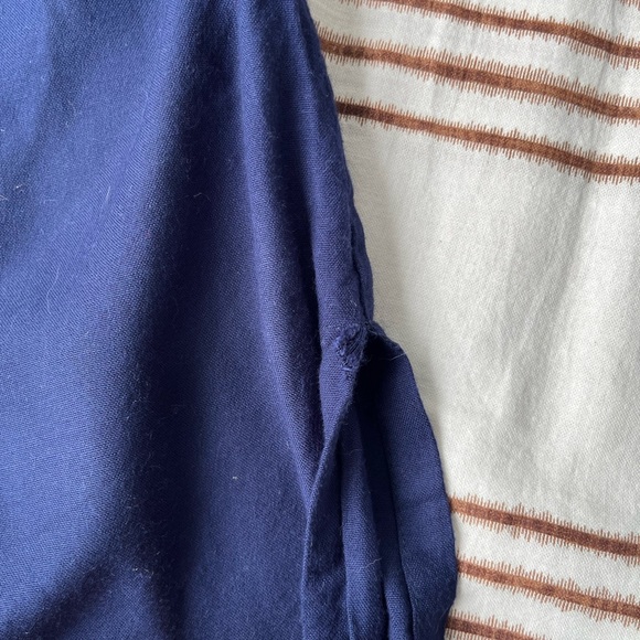 Blue & yellow embroidery blouse - Picture 3 of 10